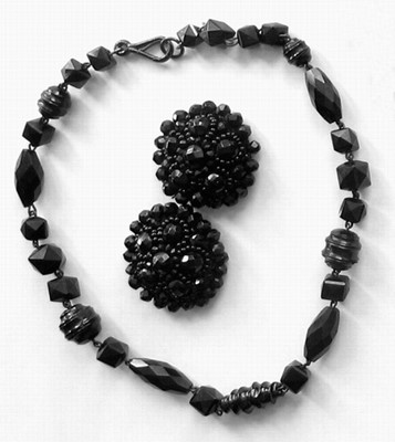 Collier en jais
